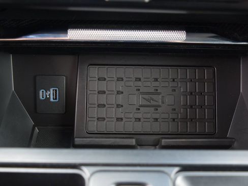 Used 2023 Ford F150 Limited image 20