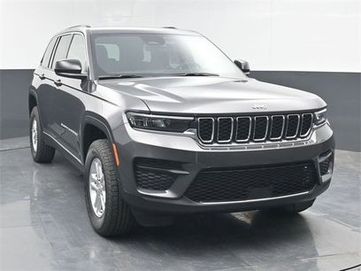 New 2025 Jeep Grand Cherokee Laredo