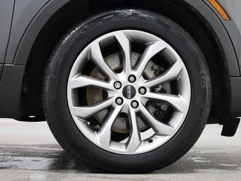 Used 2017 Lincoln MKC Select w/ Select Plus Package AWD/4WD image 12