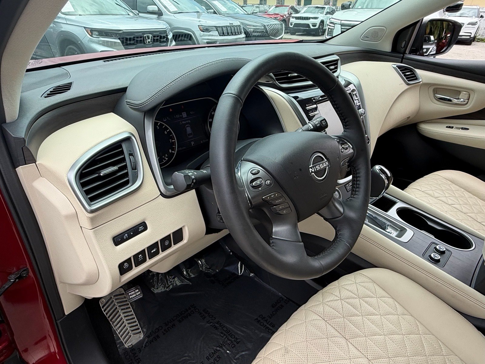 Certified 2023 Nissan Murano Platinum w/ Cargo Package AWD/4WD image 10