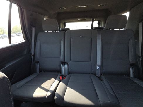 Used 2023 Chevrolet Tahoe LS image 25