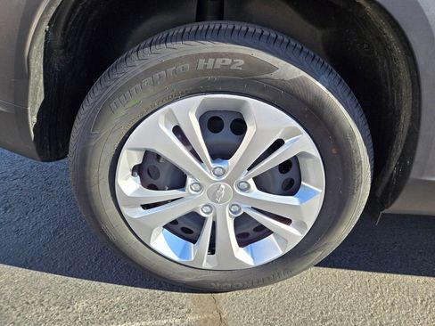 Used 2024 Chevrolet Trax LS w/ Driver Confidence Package image 3