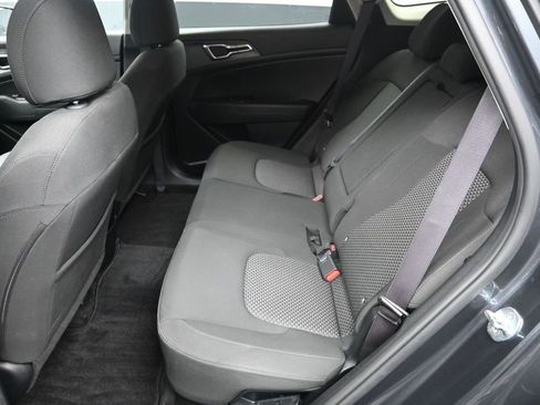 Certified 2023 Kia Sportage LX AWD/4WD image 28