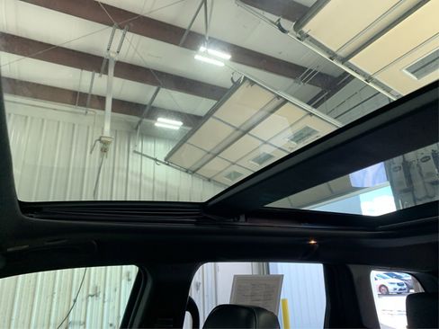 Used 2018 Jeep Grand Cherokee Overland image 20