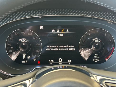 Certified 2022 Bentley Bentayga image 29