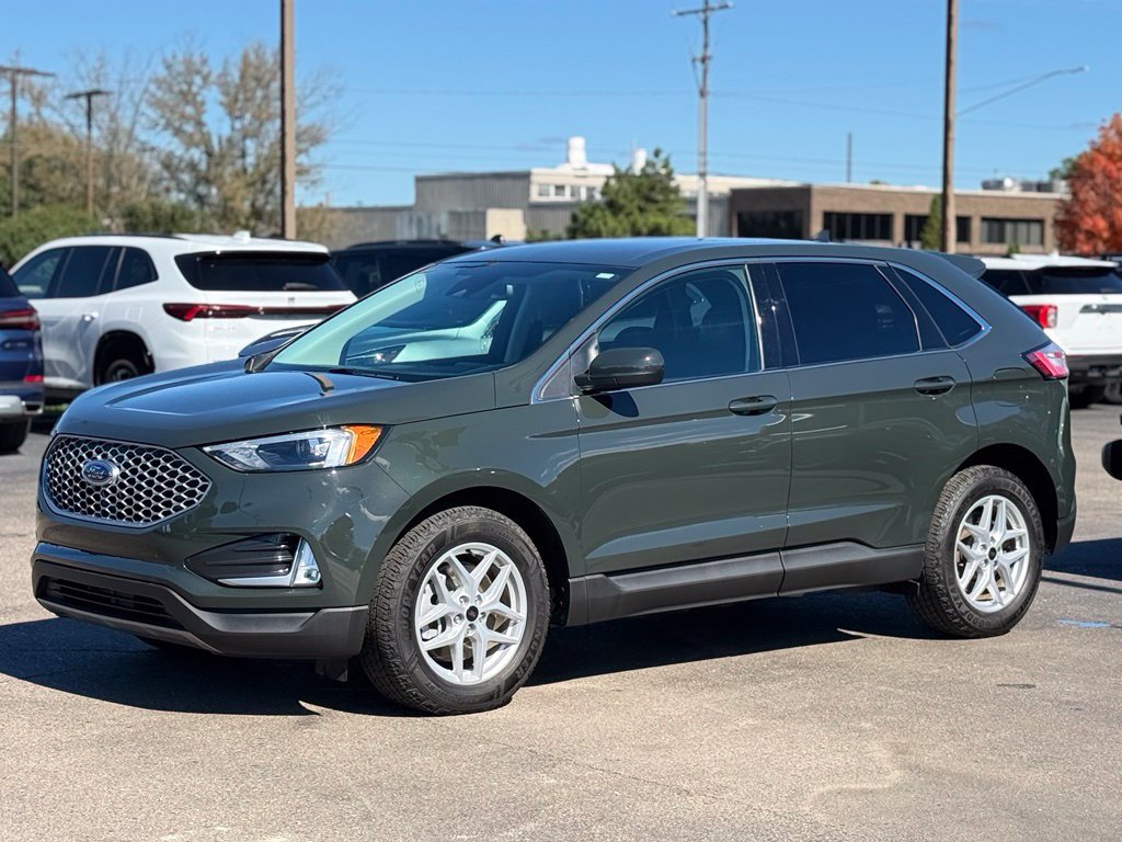 Used 2024 Ford Edge SEL w/ Convenience Package AWD/4WD image 40