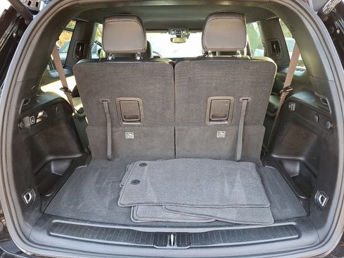 Certified 2023 Jeep Grand Cherokee L Laredo image 29