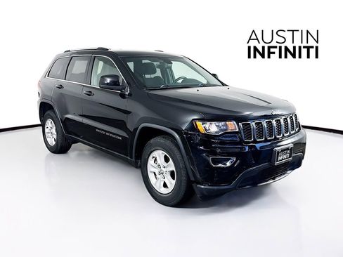 Used 2017 Jeep Grand Cherokee Laredo w/ Quick Order Package 2BE image 1
