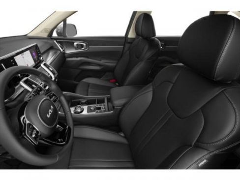 Used 2022 Kia Sorento S image 12
