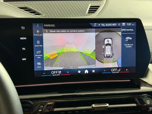 Certified 2025 BMW X2 xDrive28i w/ Premium Package image 25