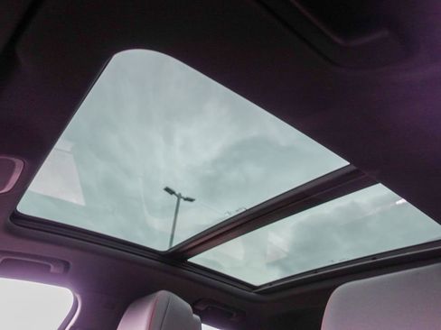 Used 2025 Audi Q3 2.0T Premium Plus w/ Premium Plus Package image 22