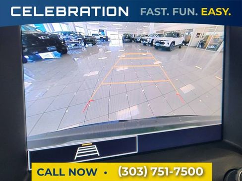 Used 2023 GMC Acadia SLE w/ Driver Convenience Package image 23