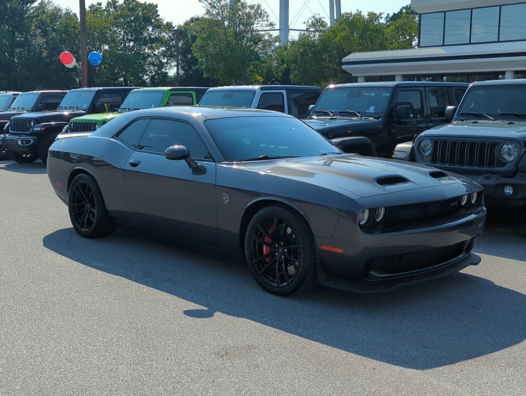 Used 2023 Dodge Challenger SRT Hellcat RWD image 8