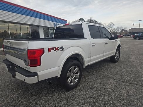 Used 2019 Ford F150 Platinum w/ Equipment Group 701A Luxury image 3