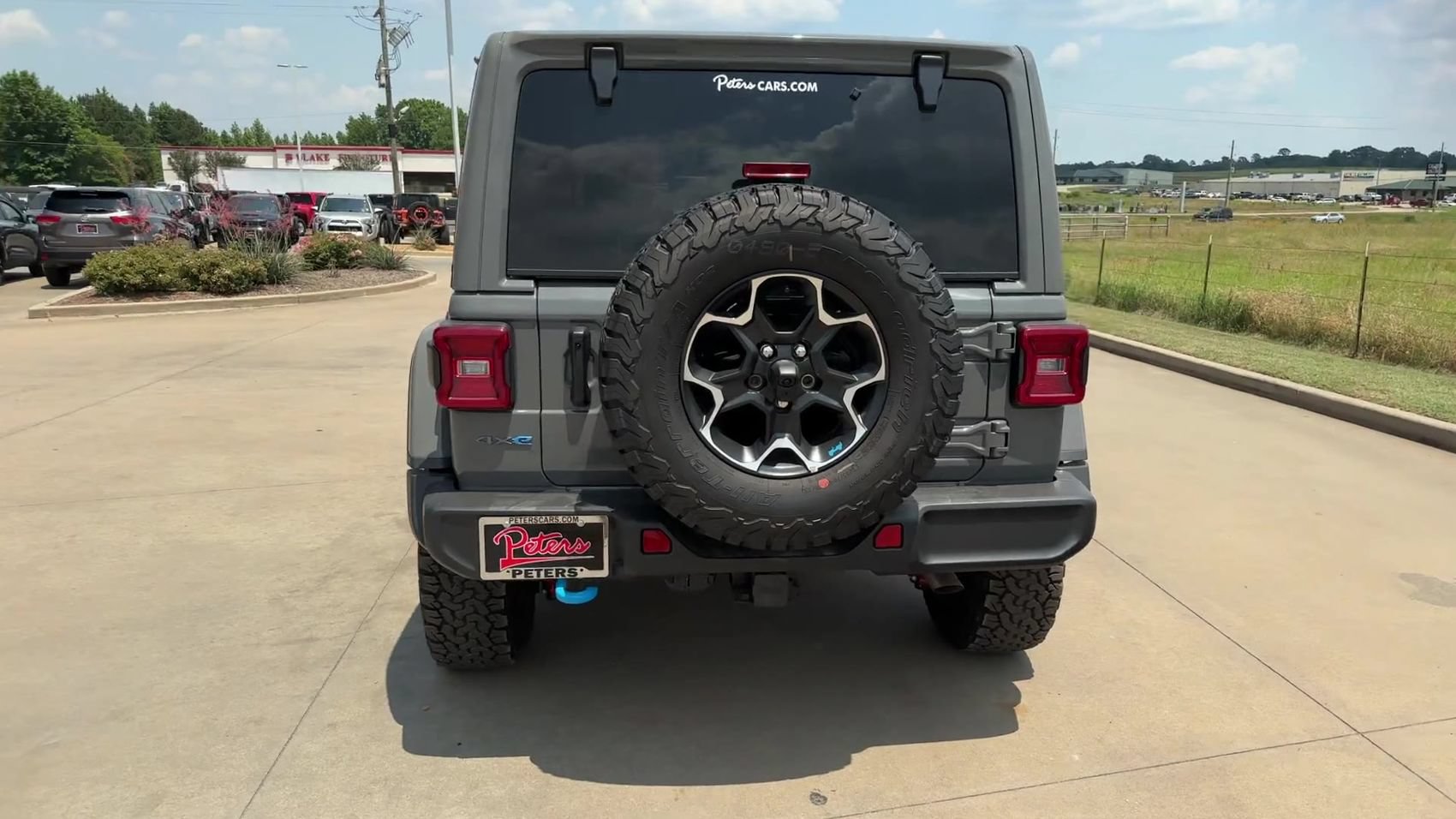 New 2023 Jeep Wrangler Unlimited Rubicon 4xe w/ Cold Weather Group AWD/4WD image 7