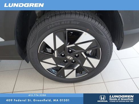 Used 2025 Hyundai Kona SEL AWD/4WD image 29