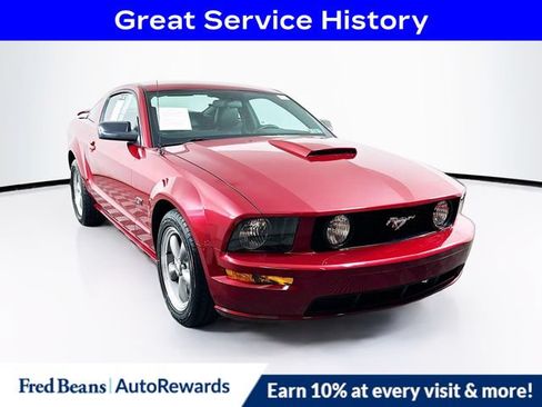 Used 2007 Ford Mustang GT Premium RWD image 1