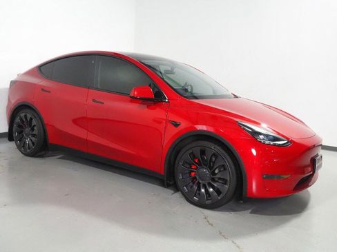 Used 2023 Tesla Model Y Performance image 68