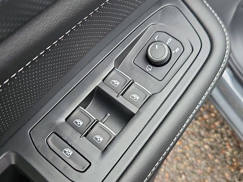 New 2026 Volkswagen Atlas Cross Sport SEL Premium R-Line image 10