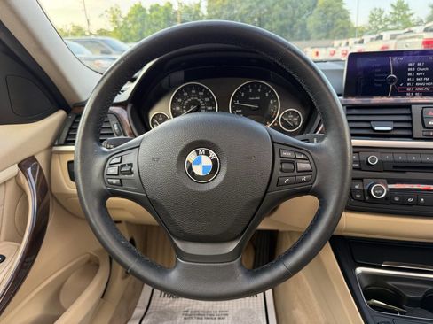 Used 2013 BMW 328i xDrive Sedan AWD/4WD image 22