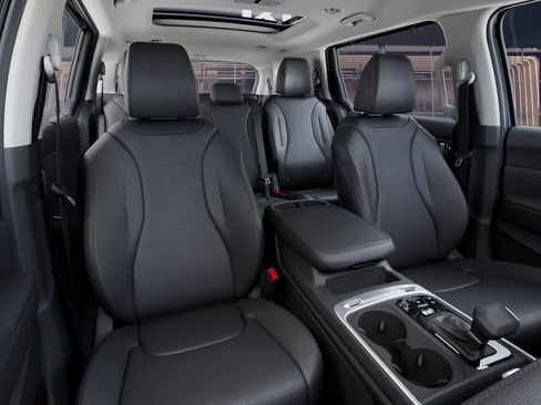 New 2026 Kia Carnival SX Prestige FWD image 15