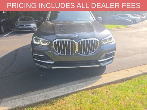 Used 2023 BMW X5 xDrive45e w/ Executive Package AWD/4WD image 2