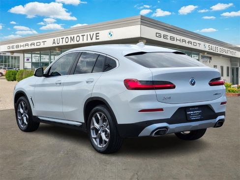 Used 2023 BMW X4 xDrive30i image 6