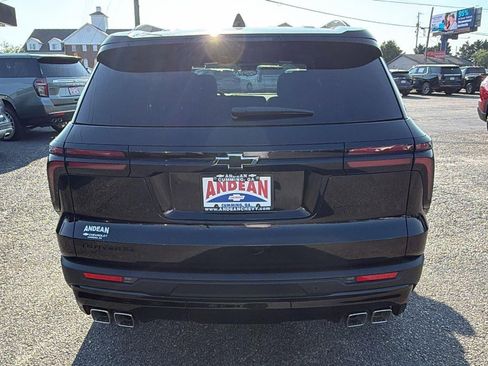 New 2026 Chevrolet Traverse LT FWD image 6