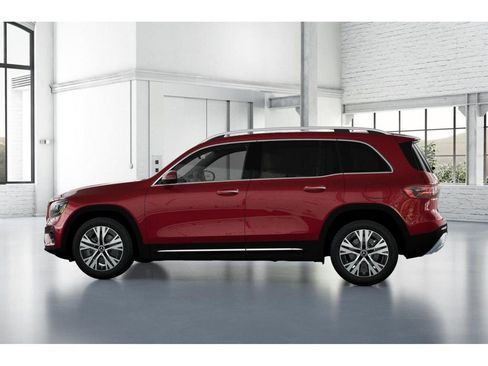 New 2026 Mercedes-Benz GLB 250 4MATIC image 33