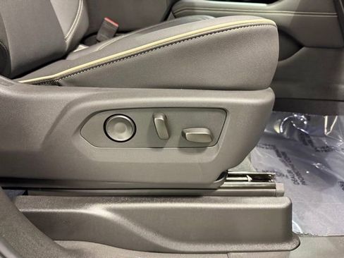 New 2026 GMC Yukon Elevation w/ Elevation Premium Package image 32