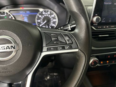 Used 2019 Nissan Altima 2.5 S FWD image 19