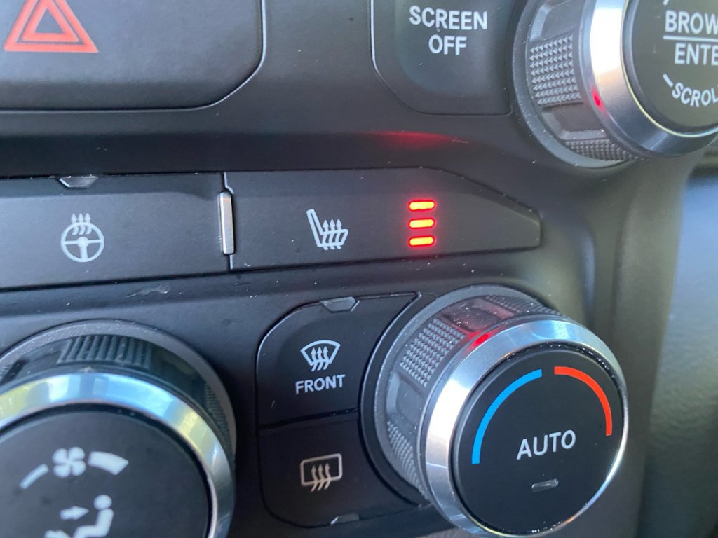 Used 2021 RAM 1500 Big Horn RWD image 18