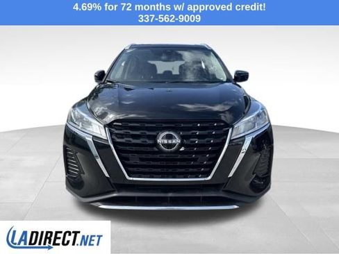 Used 2022 Nissan Kicks SV w/ Interior Electronics Package FWD image 3