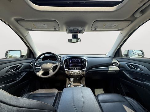 Used 2021 Chevrolet Traverse RS AWD/4WD image 33