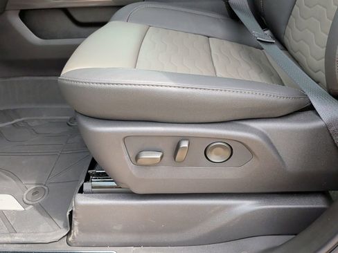 New 2026 Chevrolet Silverado 2500 ZR2 image 13