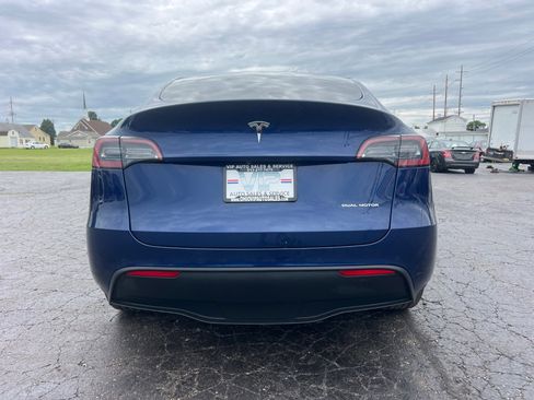 Used 2022 Tesla Model Y Long Range AWD/4WD image 6