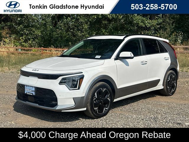 Used 2023 Kia Niro Wave FWD image 4