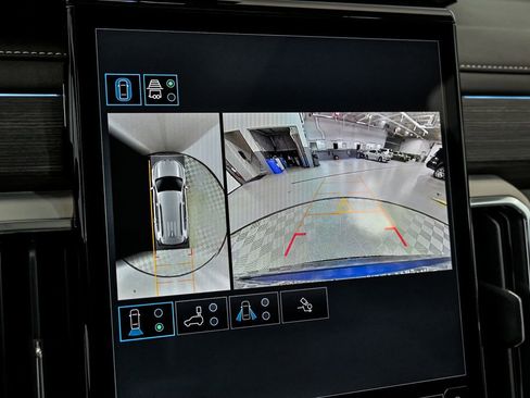 New 2026 GMC Acadia Denali image 17