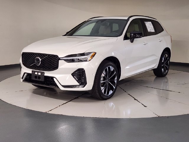 Certified 2026 Volvo XC60 B5 Plus AWD/4WD image 1