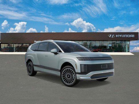 New 2026 Hyundai Ioniq 9 Calligraphy image 2