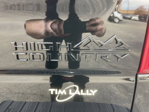 New 2026 Chevrolet Silverado 1500 High Country w/ High Country Premium Package image 10