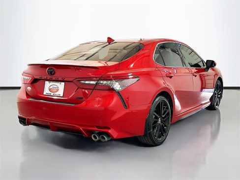 Used 2024 Toyota Camry XSE image 4