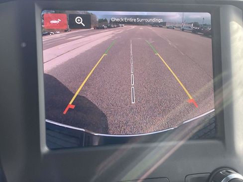 Used 2024 RAM 2500 Big Horn w/ Bed Utility Group image 16