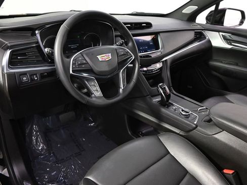 New 2025 Cadillac XT5 Premium Luxury w/ Technology Package AWD/4WD image 12