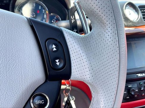 Used 2009 Maserati GranTurismo Coupe RWD image 23