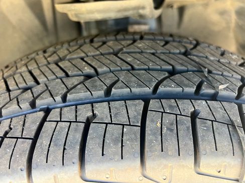 Used 2022 Jeep Compass Limited image 11