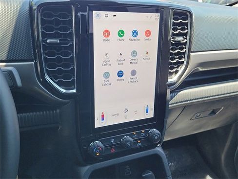 Used 2025 Ford Ranger XLT w/ FX4 Off-Road Package image 8