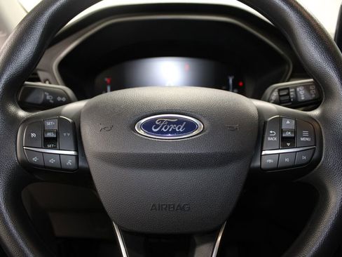 Used 2025 Ford Escape Active AWD/4WD image 40