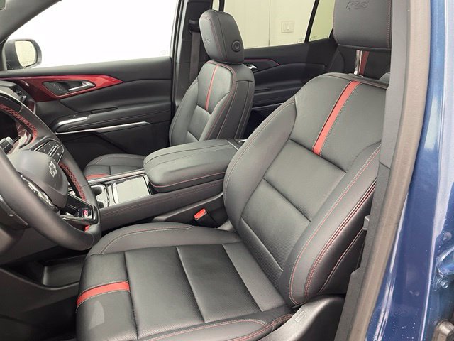 Used 2024 Chevrolet Traverse RS w/ LPO, Floor Liner Package AWD/4WD image 17