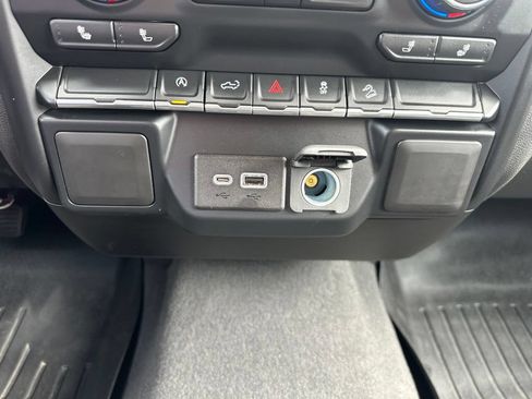 Certified 2019 Chevrolet Silverado 1500 RST w/ All-Star Edition AWD/4WD image 5